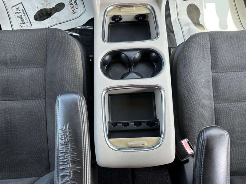 2015 Dodge Grand Caravan SXT 4dr Mini Van - 23051492 - 21
