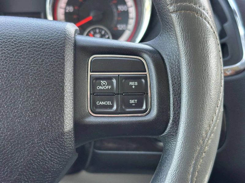 2015 Dodge Grand Caravan SXT 4dr Mini Van - 23051492 - 30