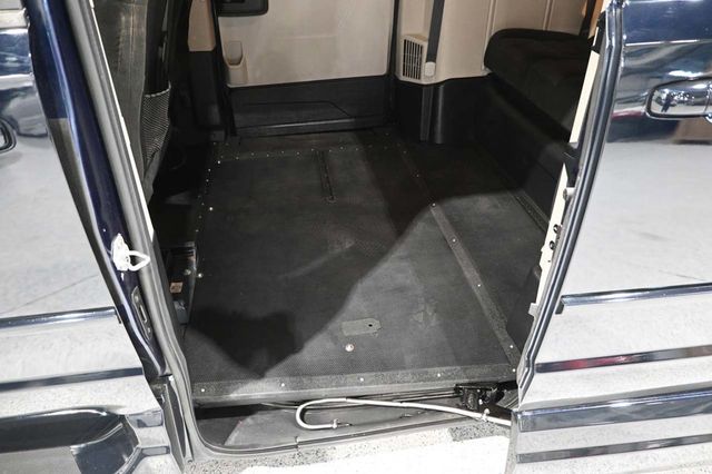 2015 Dodge Grand Caravan SXT Mobility Handicap Van - 23091630 - 29