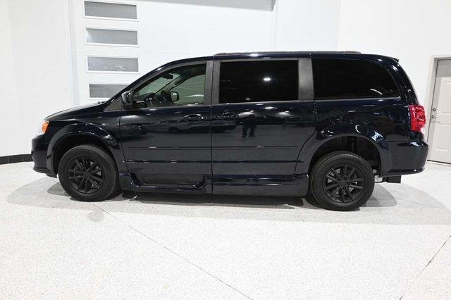 2015 Dodge Grand Caravan SXT Mobility Handicap Van - 23091630 - 8