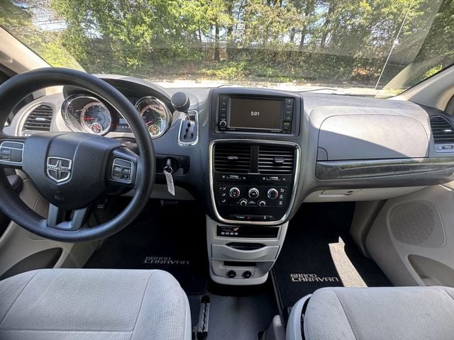 2015 Dodge Grand Caravan SE AmeriVan by Eldorado For Personal Wheelchair-Accessible Transportation - 23033710 - 23