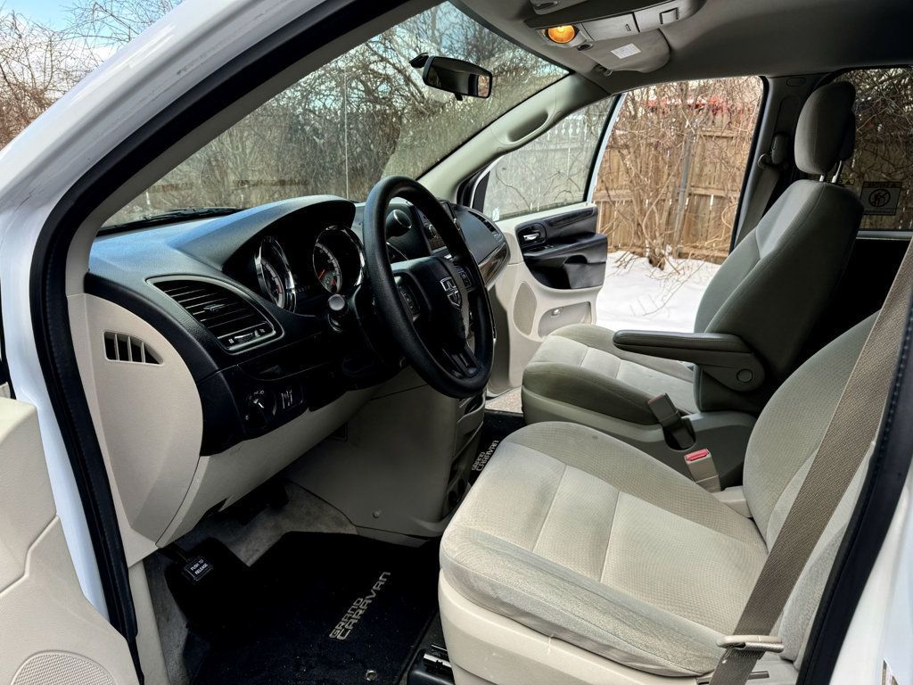 2015 Dodge Grand Caravan SE Eldorado Wheelchair Van For Adults Medical Transport Mobility ADA Handicapped - 22763953 - 18