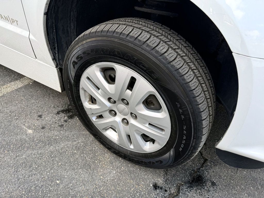 2015 Dodge Grand Caravan SE Eldorado Wheelchair Van For Adults Medical Transport Mobility ADA Handicapped - 22763953 - 41