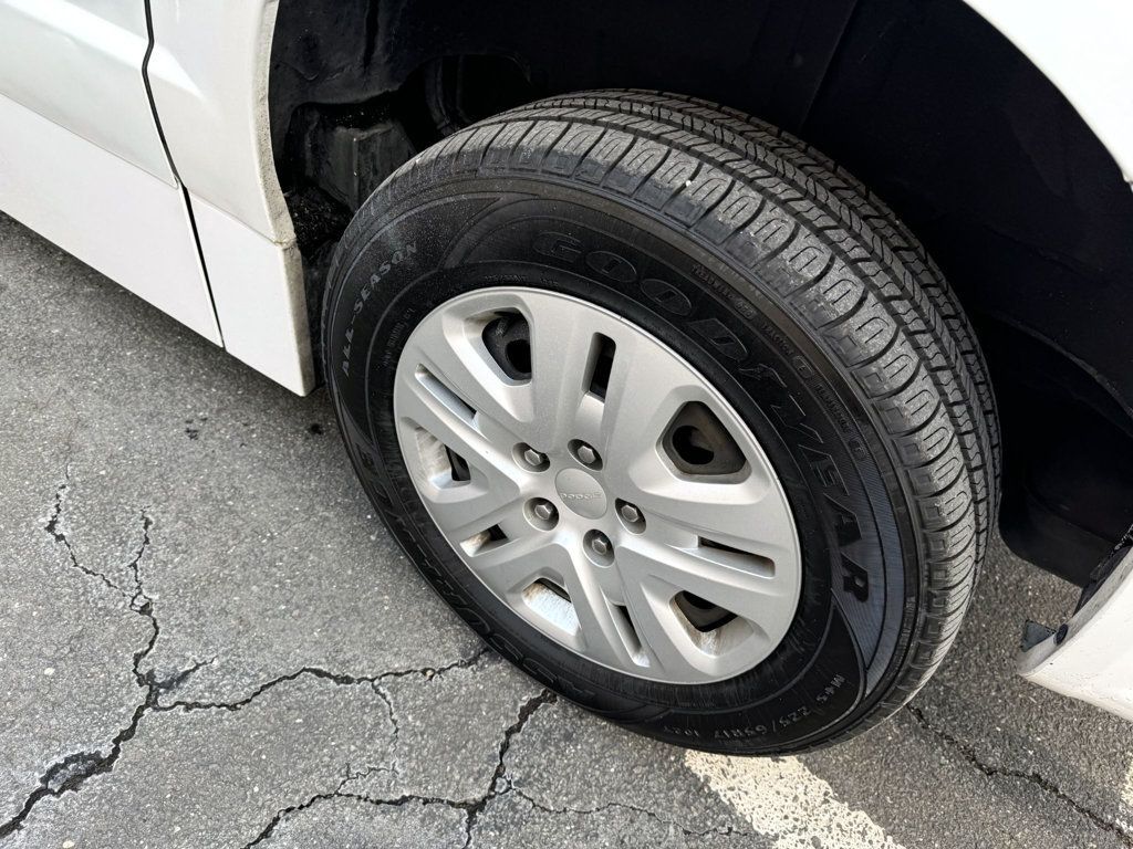 2015 Dodge Grand Caravan SE Eldorado Wheelchair Van For Adults Medical Transport Mobility ADA Handicapped - 22763953 - 43