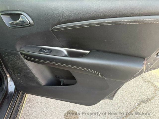 2015 Dodge Journey FWD 4dr Crossroad - 22990471 - 18