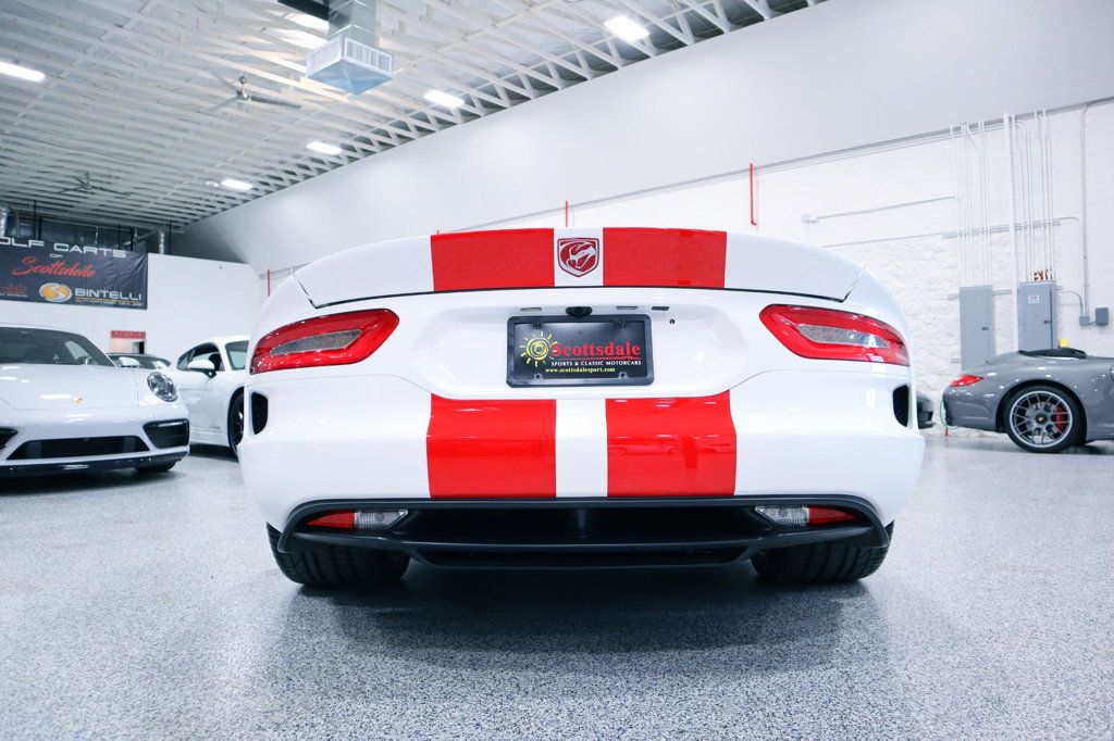 2015 Dodge Viper SRT10 GT photo 16