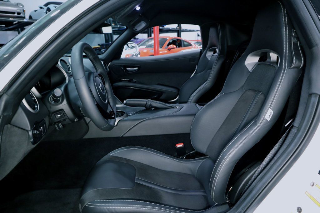 2015 Dodge Viper SRT10 GT photo 26