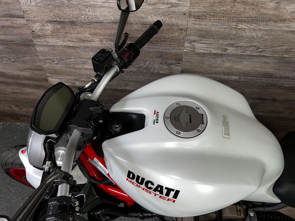 2015 Ducati Monster 821 SUPER CLEAN! - 22407853 - 14