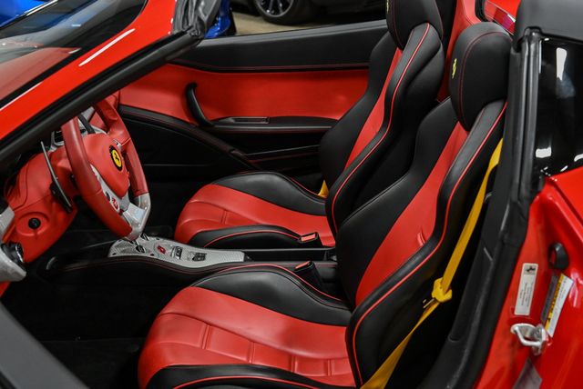 2015 Ferrari 458 Italia 2dr Convertible - 22947886 - 19