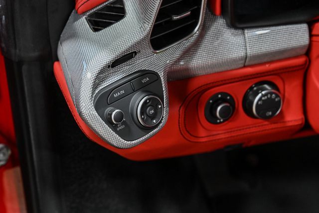 2015 Ferrari 458 Italia 2dr Convertible - 22947886 - 24