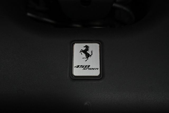 2015 Ferrari 458 Italia 2dr Convertible - 22947886 - 29