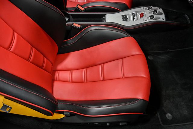 2015 Ferrari 458 Italia 2dr Convertible - 22947886 - 37