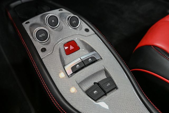 2015 Ferrari 458 Italia 2dr Convertible - 22947886 - 44