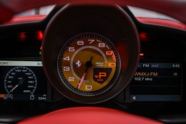 2015 Ferrari 458 Italia 2dr Convertible - 22947886 - 47