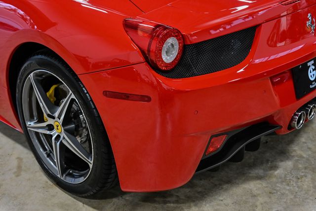 2015 Ferrari 458 Italia 2dr Convertible - 22947886 - 7