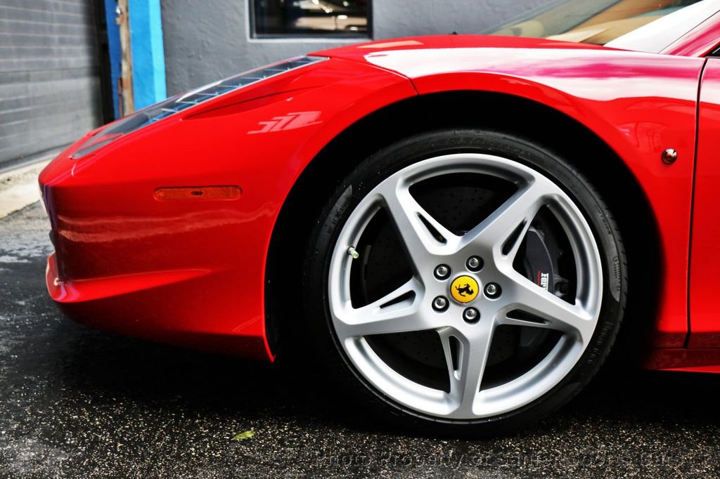 2015 Ferrari 458 Italia 2dr Convertible - 17331830 - 26