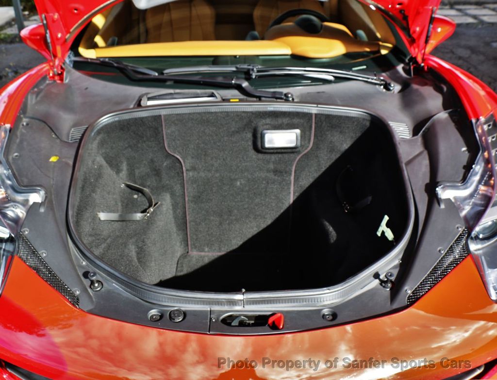 2015 Ferrari 458 Italia 2dr Convertible - 17331830 - 33