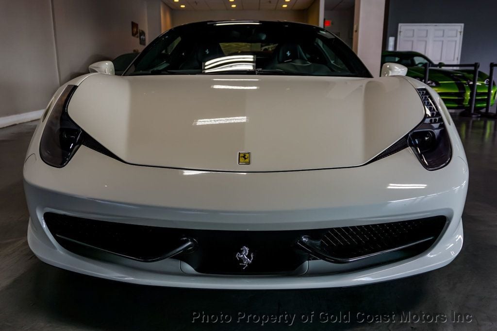 2015 Ferrari 458 Italia *Carbon Fibre Racing Package* *Two-Tone Exterior* *$298k+ MSRP*  - 22527409 - 13