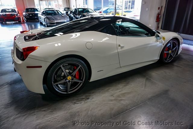 2015 Ferrari 458 Italia *Carbon Fibre Racing Package* *Two-Tone Exterior* *$298k+ MSRP*  - 22527409 - 30