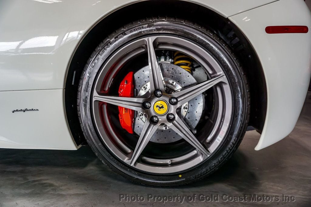 2015 Ferrari 458 Italia *Carbon Fibre Racing Package* *Two-Tone Exterior* *$298k+ MSRP*  - 22527409 - 36