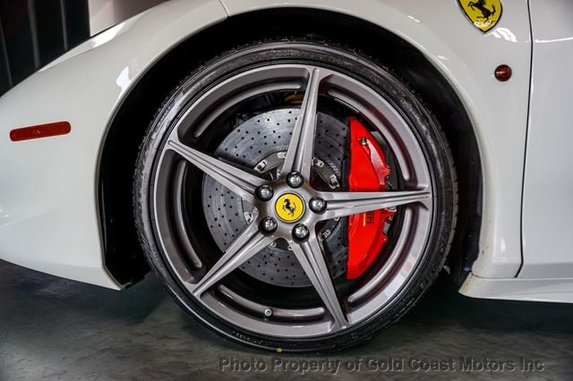 2015 Ferrari 458 Italia *Carbon Fibre Racing Package* *Two-Tone Exterior* *$298k+ MSRP*  - 22527409 - 37