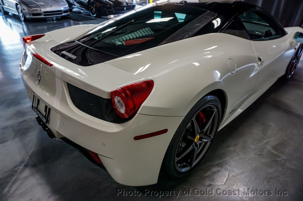 2015 Ferrari 458 Italia *Carbon Fibre Racing Package* *Two-Tone Exterior* *$298k+ MSRP*  - 22527409 - 40