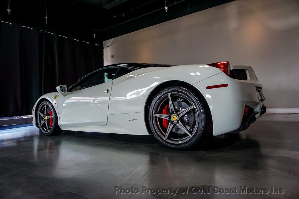 2015 Ferrari 458 Italia *Carbon Fibre Racing Package* *Two-Tone Exterior* *$298k+ MSRP*  - 22527409 - 42