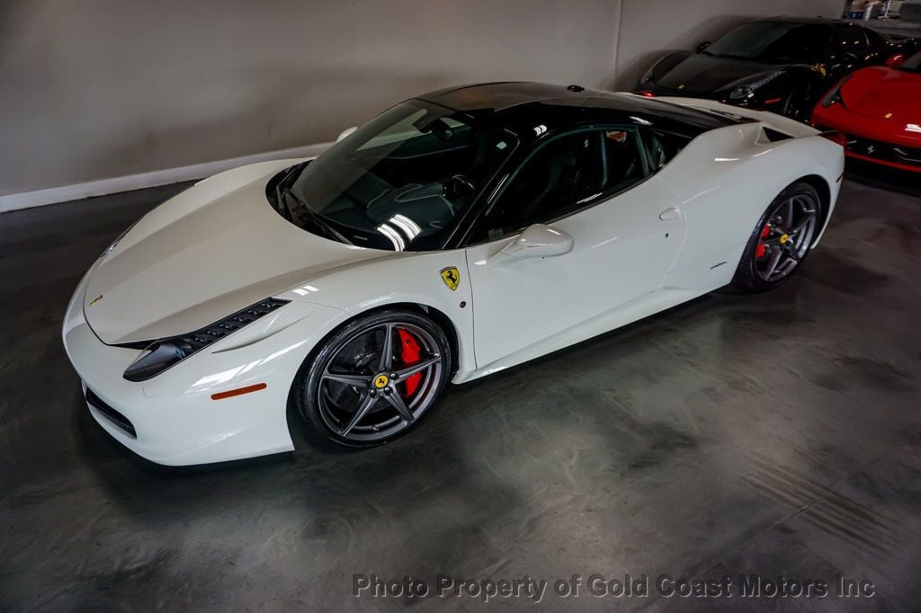 2015 Ferrari 458 Italia *Carbon Fibre Racing Package* *Two-Tone Exterior* *$298k+ MSRP*  - 22527409 - 46