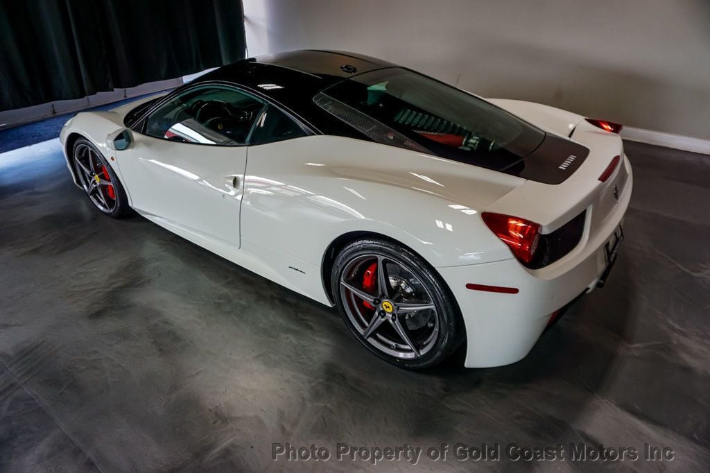 2015 Ferrari 458 Italia *Carbon Fibre Racing Package* *Two-Tone Exterior* *$298k+ MSRP*  - 22527409 - 49