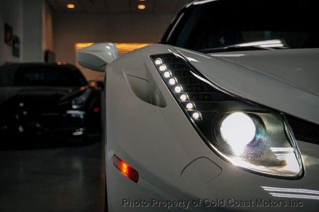 2015 Ferrari 458 Italia *Carbon Fibre Racing Package* *Two-Tone Exterior* *$298k+ MSRP*  - 22527409 - 62