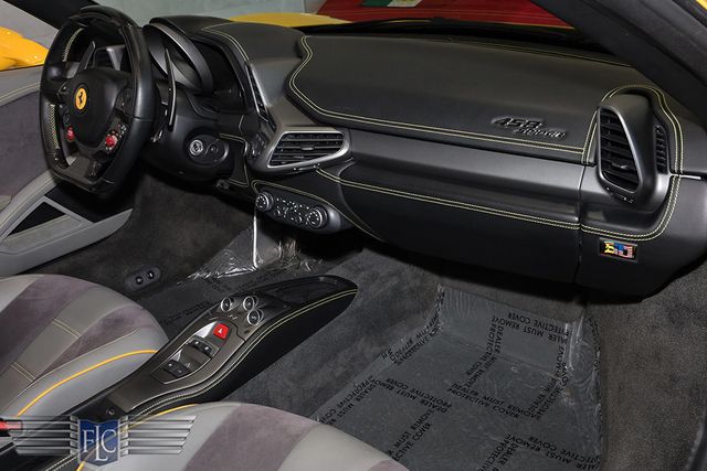 2015 Ferrari 458 Spider  - 23049231 - 22