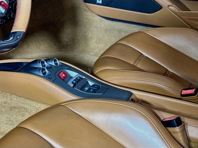 2015 Ferrari 458 Spider 2dr Convertible - 23070894 - 16