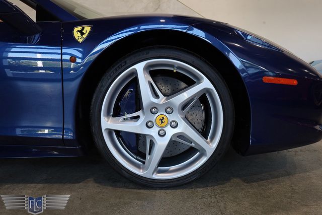 2015 Ferrari 458 Spider F1 Convertible - 22991784 - 37