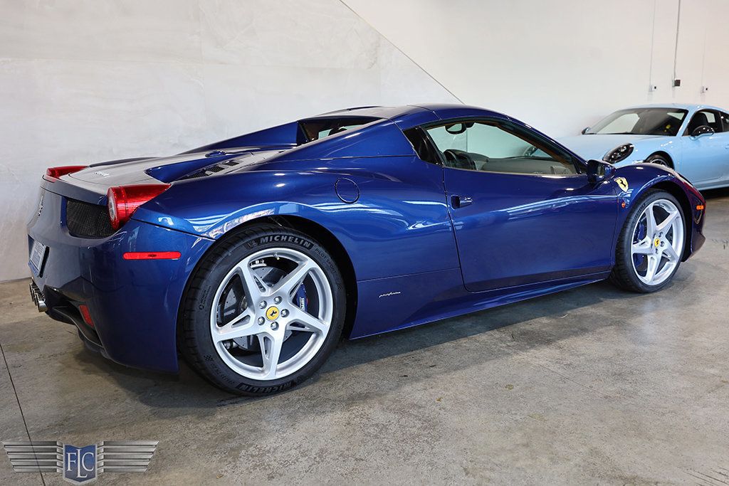 2015 Ferrari 458 Spider F1 Convertible - 22991784 - 44