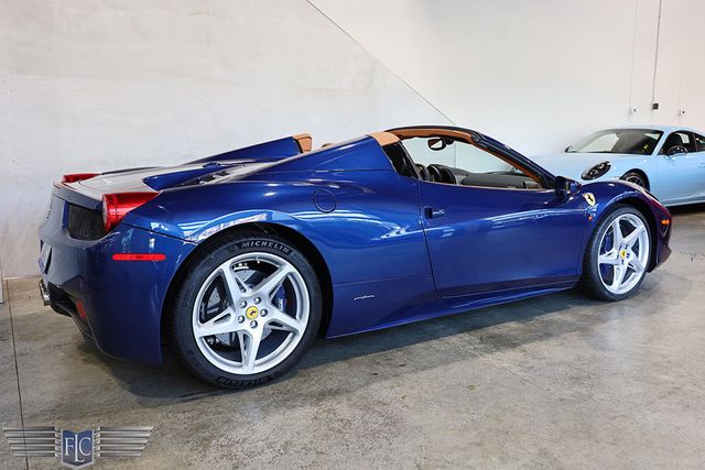 2015 Ferrari 458 Spider F1 Convertible - 22991784 - 4