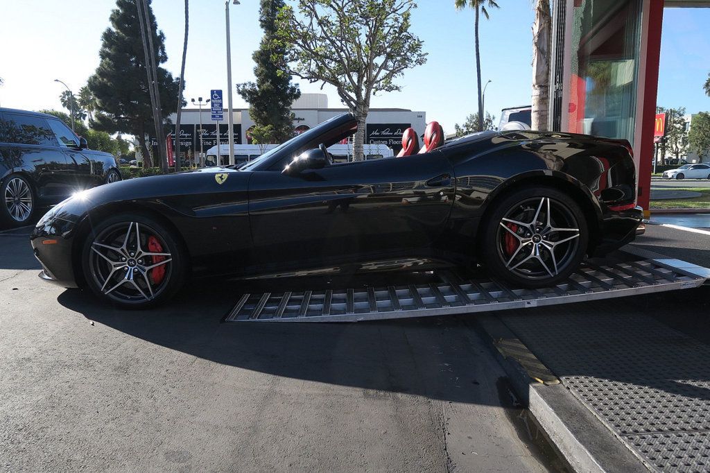 2015 Ferrari California T 2dr Convertible - 22673075 - 57