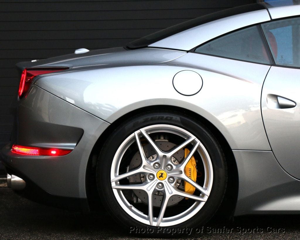2015 Ferrari California T 2dr Convertible - 22977789 - 15
