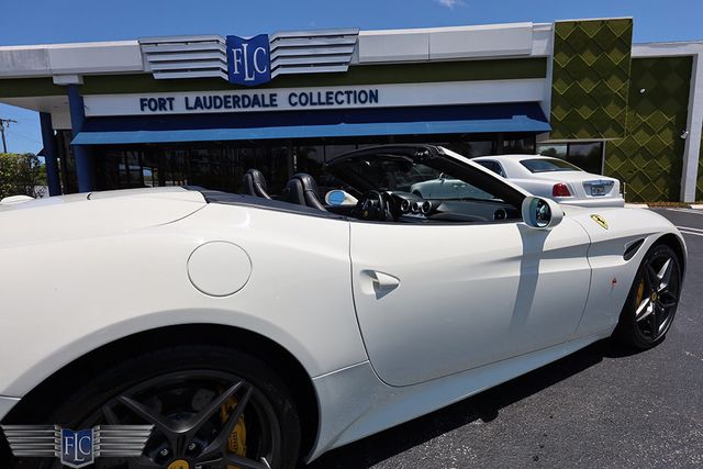 2015 Ferrari California T 2dr Convertible - 23020099 - 10