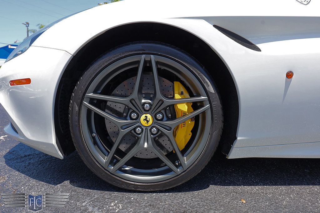 2015 Ferrari California T 2dr Convertible - 23020099 - 11