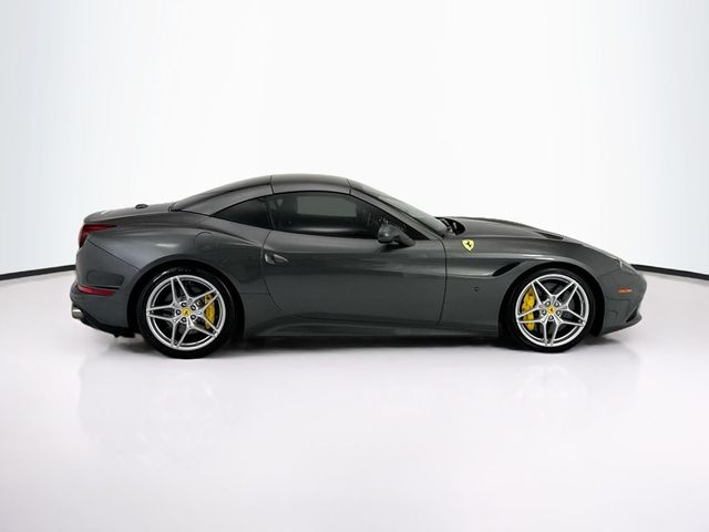 2015 Ferrari California T 2dr Convertible - 23024699 - 11