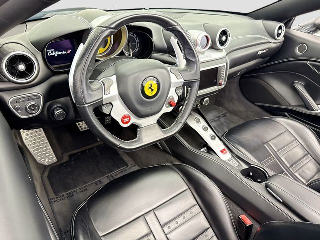 2015 Ferrari California T 2dr Convertible - 23024699 - 16