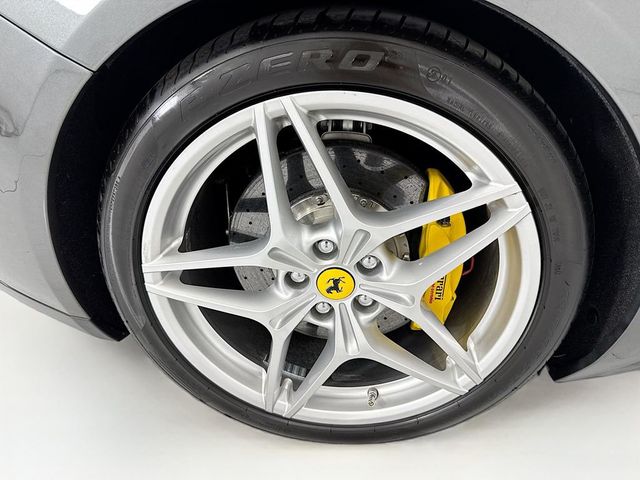 2015 Ferrari California T 2dr Convertible - 23024699 - 37