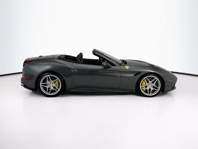 2015 Ferrari California T 2dr Convertible - 23024699 - 3