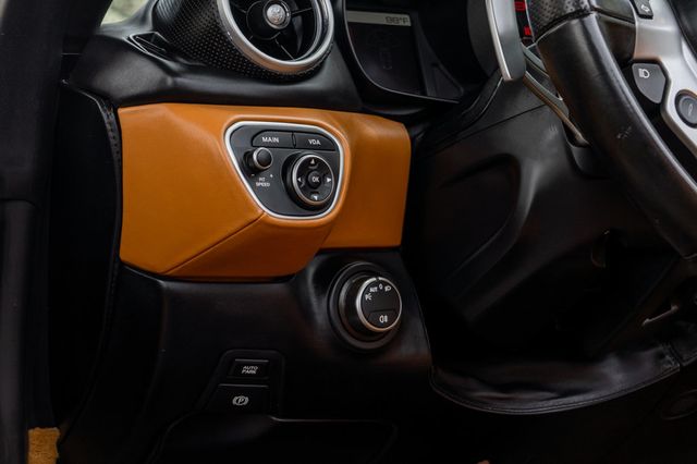 2015 Ferrari California T 2dr Convertible - 23025093 - 15