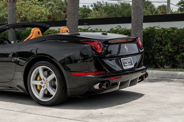 2015 Ferrari California T 2dr Convertible - 23025093 - 4