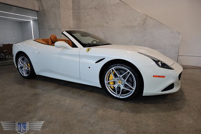 2015 Ferrari California T 2dr Convertible - 22995447 - 0