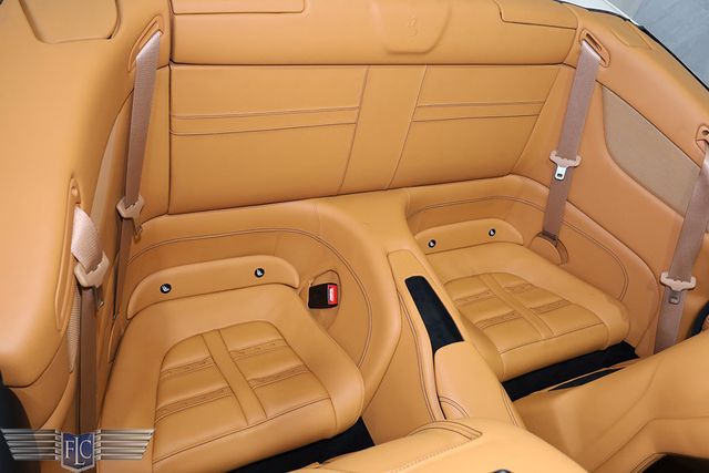 2015 Ferrari California T 2dr Convertible - 22995447 - 19