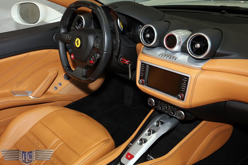 2015 Ferrari California T 2dr Convertible - 22995447 - 20