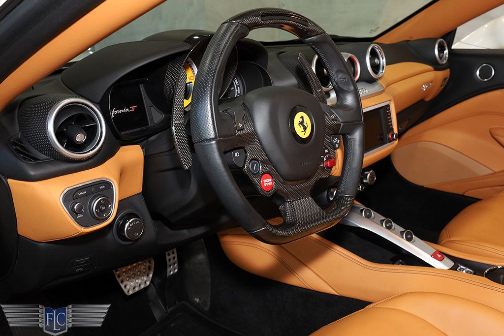 2015 Ferrari California T 2dr Convertible - 22995447 - 21