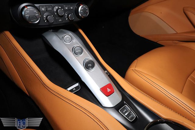 2015 Ferrari California T 2dr Convertible - 22995447 - 23